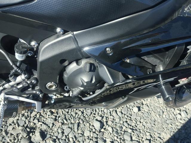 JYARJ16E4CA023000 - 2012 YAMAHA YZFR6 BLACK photo 7