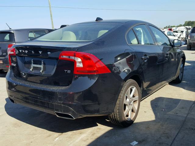YV140MFJ3F1351572 - 2015 VOLVO S60 Noir photo 4