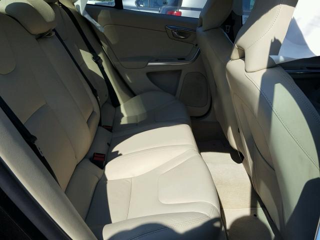 YV140MFJ3F1351572 - 2015 VOLVO S60 Noir photo 6
