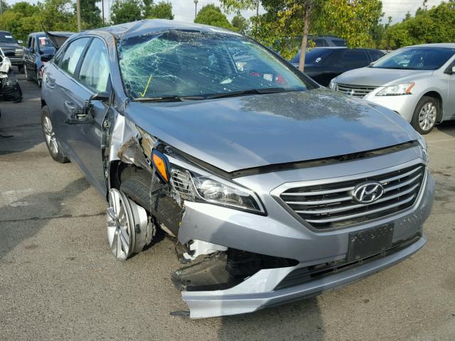 5NPE24AF5GH409411 - 2016 HYUNDAI SONATA SILVER photo 1