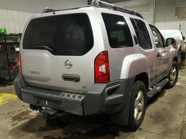 5N1AN08W35C618140 - 2005 NISSAN XTERRA OFF SILVER photo 4