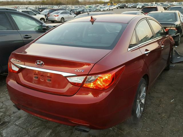 5NPEC4AB9BH246202 - 2011 HYUNDAI SONATA SE RED photo 4