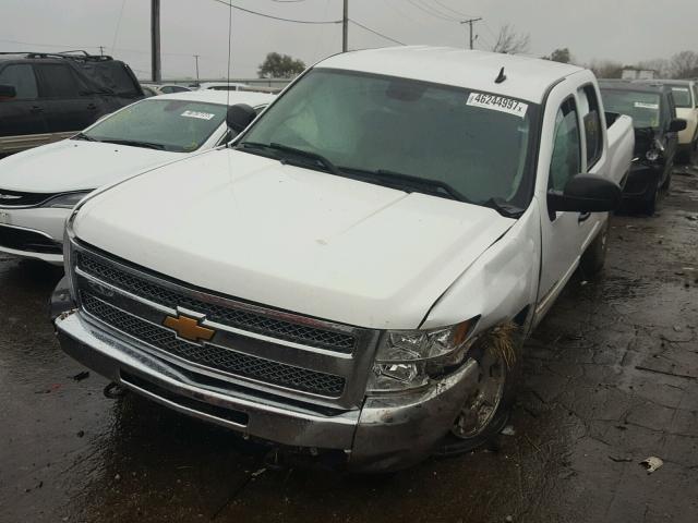 3GCPKSE78DG229991 - 2013 CHEVROLET SILVERADO WHITE photo 2