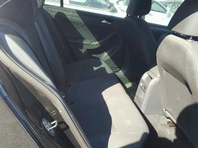 3VW2K7AJ7EM434498 - 2014 VOLKSWAGEN JETTA BASE BLACK photo 6