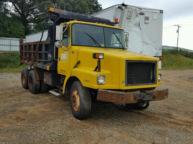 4V5JCBBE8VR854771 - 1997 VOLVO CONVENTION YELLOW photo 1