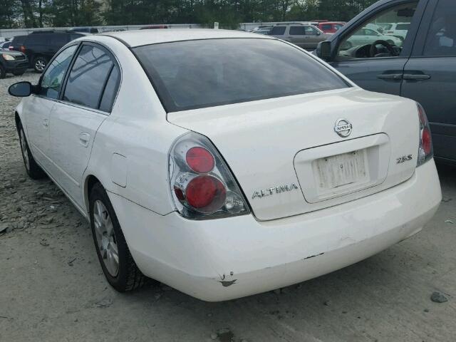 1N4AL11D15C322080 - 2005 NISSAN ALTIMA WHITE photo 3