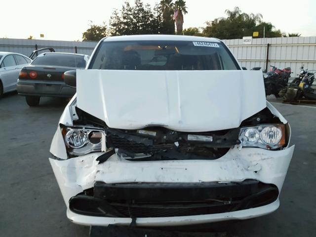 2C4RDGBG2CR335852 - 2012 DODGE GRAND CARA WHITE photo 9