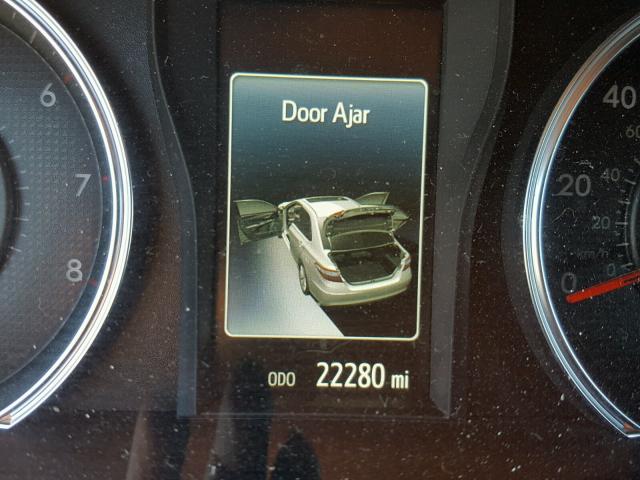 4T1BF1FK0HU718878 - 2017 TOYOTA CAMRY LE ლურჯი ფოტო 8