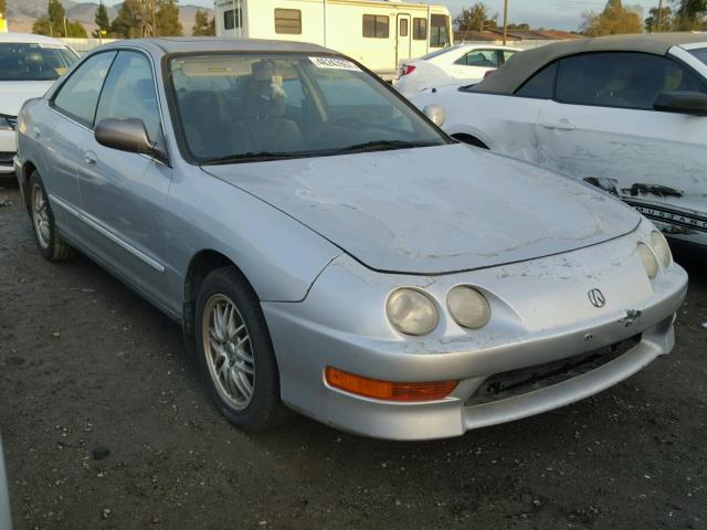 JH4DB7657YS001247 - 2000 ACURA INTEGRA LS SILVER photo 1