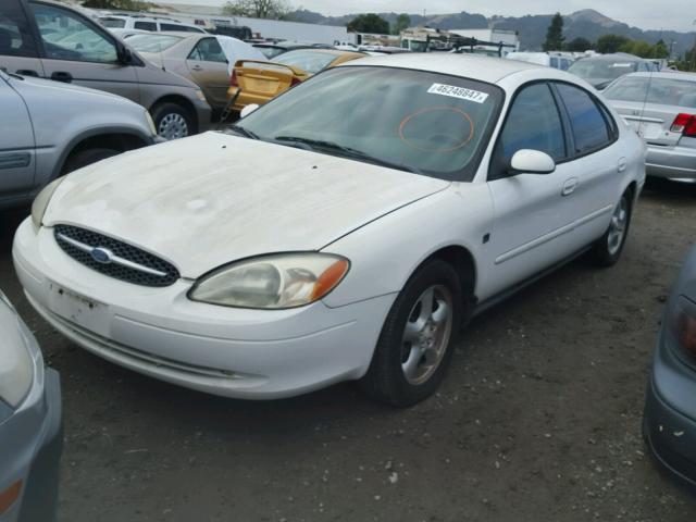 1FAFP55S22G245413 - 2002 FORD TAURUS SES Blanc photo 2