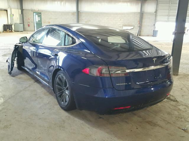 5YJSA1E20JF239797 - 2018 TESLA MODEL S BLUE photo 3