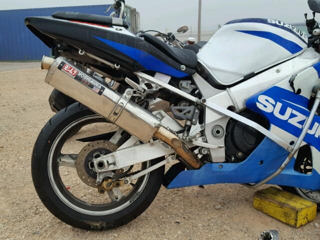 JS1GT74A212104975 - 2001 SUZUKI GSX-R1000 BLUE photo 6