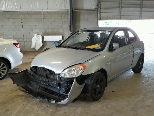 KMHCM3AC0AU150921 - 2010 HYUNDAI ACCENT BLU SILVER photo 2