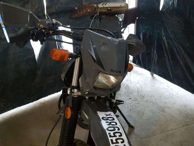 JS1SP46A1E2100545 - 2014 SUZUKI DR650 SE GRAY photo 9