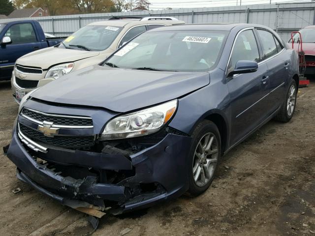 1G11C5SA5DF239117 - 2013 CHEVROLET MALIBU 1LT ლურჯი ფოტო 2