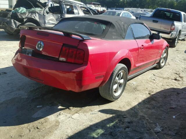 1ZVFT84N475226039 - 2007 FORD MUSTANG RED photo 4