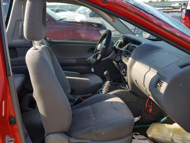 2CNBE18C336941335 - 2003 CHEVROLET TRACKER RED photo 5