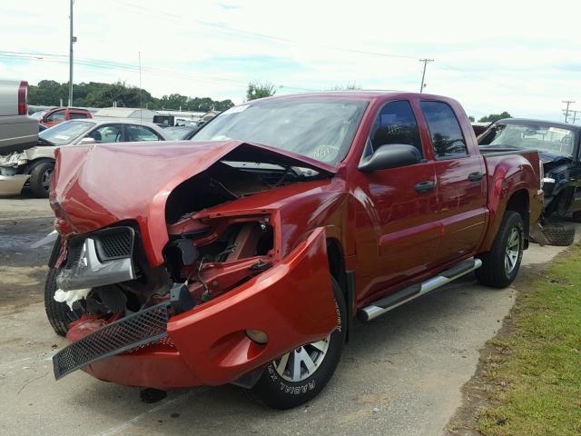 1Z7HC28K27S126018 - 2007 MITSUBISHI RAIDER LS RED photo 2