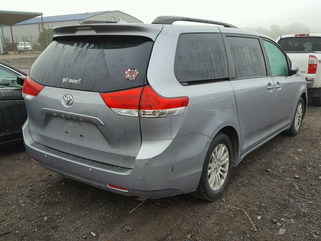 5TDYK3DC7BS095692 - 2011 TOYOTA SIENNA XLE SILVER photo 4