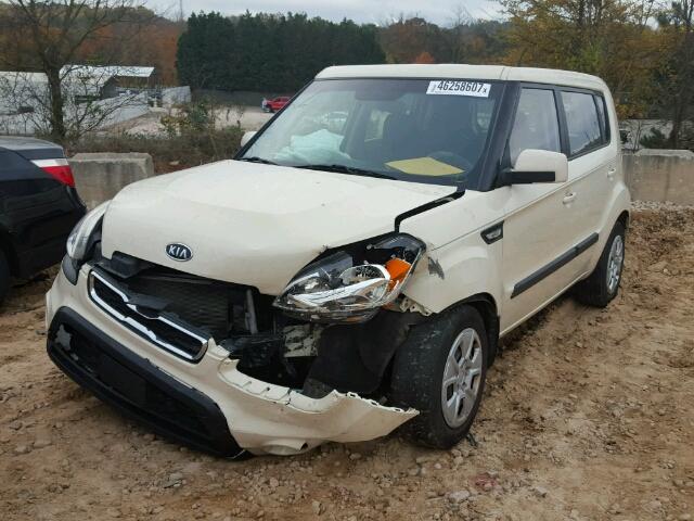 KNDJT2A57C7353915 - 2012 KIA SOUL CREAM photo 2