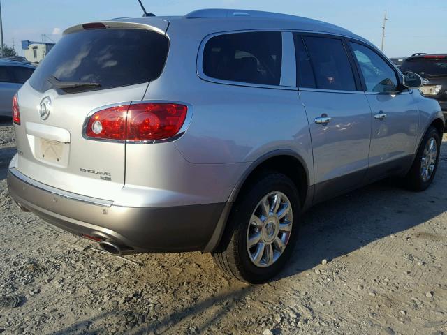 5GAKRBEDXBJ274083 - 2011 BUICK ENCLAVE CX SILVER photo 4