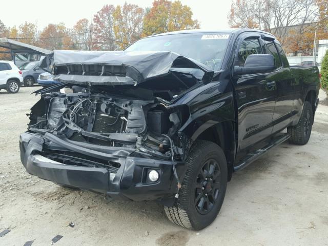 5TFUY5F14FX469714 - 2015 TOYOTA TUNDRA DOU BLACK photo 2