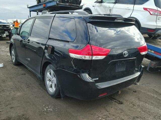 5TDKK3DC4BS056628 - 2011 TOYOTA SIENNA LE BLACK photo 3