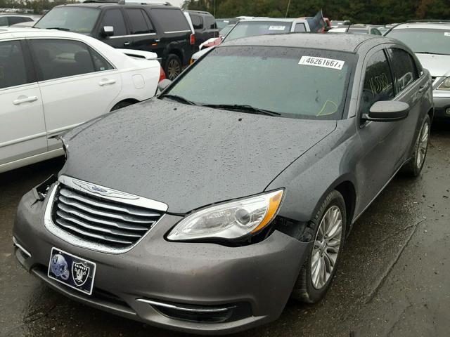 1C3CCBAB7CN256910 - 2012 CHRYSLER 200 LX GRAY photo 2