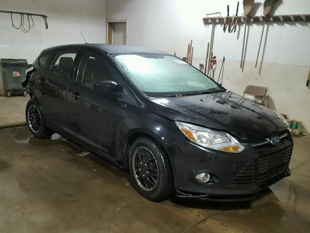 1FAHP3K24CL102697 - 2012 FORD FOCUS BLACK photo 1