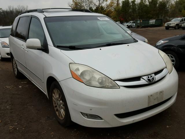 5TDZK22C67S005814 - 2007 TOYOTA SIENNA XLE WHITE photo 1