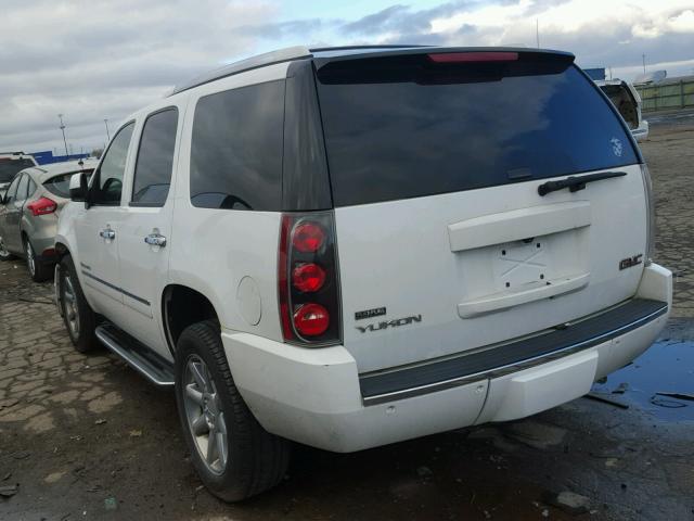 1GKFK03279R238197 - 2009 GMC YUKON DENA WHITE photo 3