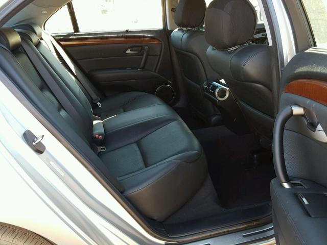 JH4KB16516C008853 - 2006 ACURA RL SILVER photo 6