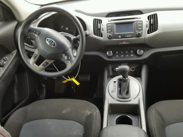 KNDPB3AC2E7621399 - 2014 KIA SPORTAGE B WHITE photo 9