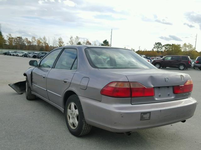 1HGCG1651YA075590 - 2000 HONDA ACCORD EX GRAY photo 3