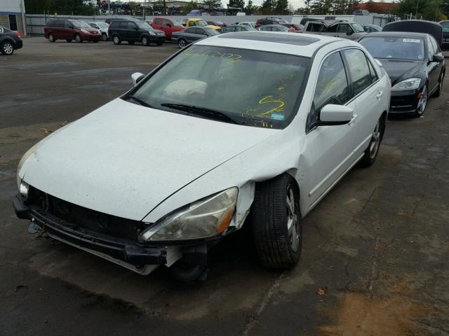 JHMCM56643C051044 - 2003 HONDA ACCORD EX WHITE photo 2