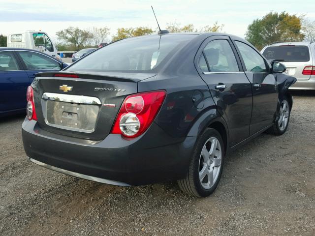 1G1JE5SBXG4143759 - 2016 CHEVROLET SONIC GRAY photo 4