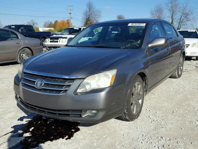 4T1BK36B16U149527 - 2006 TOYOTA AVALON XL CHARCOAL photo 2