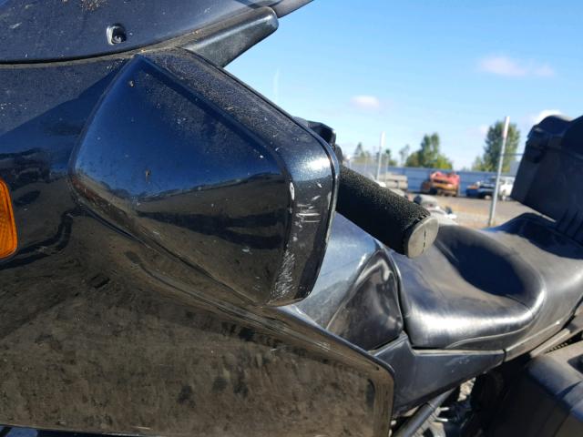 WB1057303R6229589 - 1994 BMW K75 RT BLACK photo 10