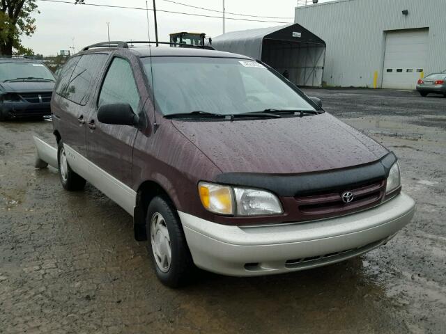 4T3ZF13CXXU151063 - 1999 TOYOTA SIENNA LE BURGUNDY photo 1