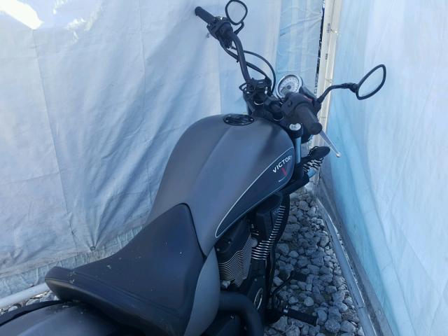 5VPLB36N1G3051416 - 2016 VICTORY MOTORCYCLES GUNNER GREEN photo 5