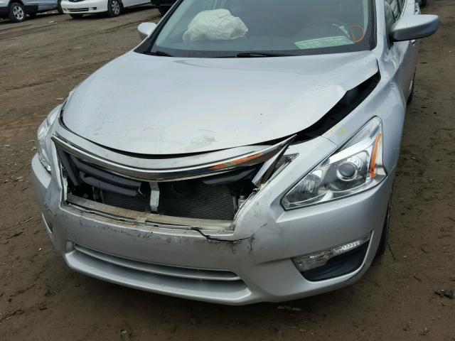 1N4AL3AP4FC262948 - 2015 NISSAN ALTIMA 2.5 SILVER photo 9