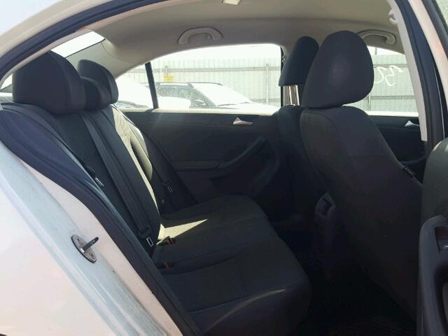 3VW2K7AJ9EM399219 - 2014 VOLKSWAGEN JETTA BASE 白色 照片 6
