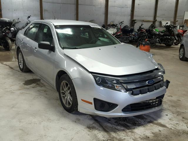 3FAHP0GA8CR268396 - 2012 FORD FUSION S SILVER photo 1