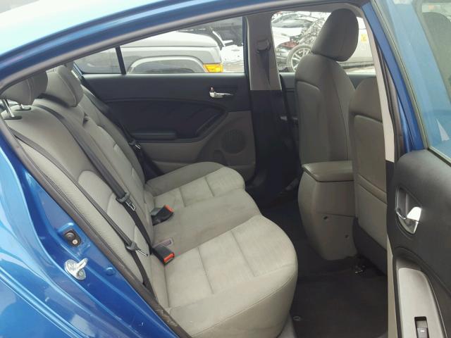 KNAFX4A81E5118910 - 2014 KIA FORTE EX BLUE photo 6