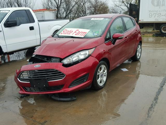 3FADP4EJ3FM114804 - 2015 FORD FIESTA SE RED photo 2