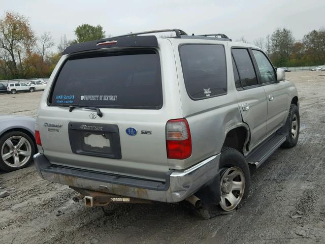 JT3GN86RXY0149763 - 2000 TOYOTA 4RUNNER SR SILVER photo 4