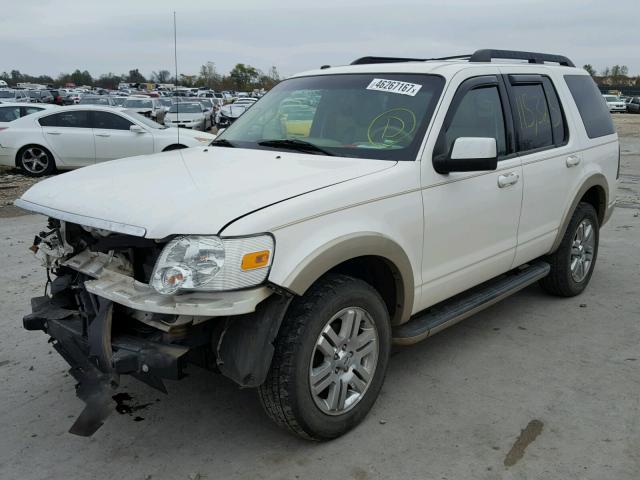 1FMEU7E84AUA22526 - 2010 FORD EXPLORER E WHITE photo 2