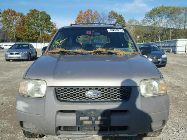 1FMYU02151KB27115 - 2001 FORD ESCAPE XLS BEIGE photo 9