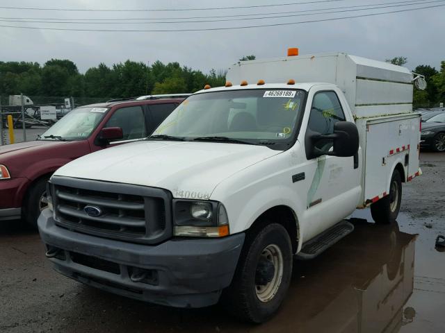 1FDSF34P34EA49312 - 2004 FORD F350 SRW S WHITE photo 2