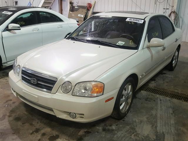 KNAGD128145271456 - 2004 KIA OPTIMA LX WHITE photo 2